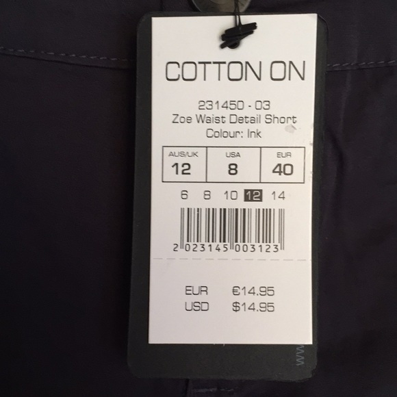 Women’s New Shorts - Picture 3 of 4